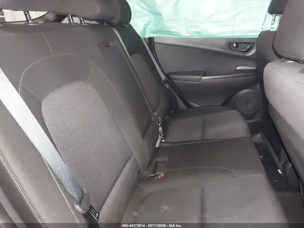 KM8K6CAB9NU818072 2022 HYUNDAI KONA - Image 8