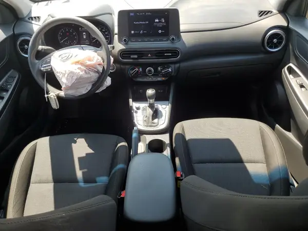 KM8K6CAB9NU890986 2022 HYUNDAI KONA - Image 8