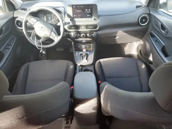 KM8K6CAB9NU891331 2022 HYUNDAI KONA - Image 8