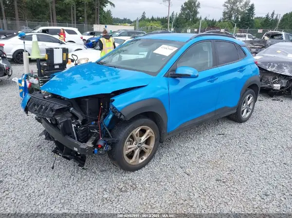 KM8K6CAB9NU912565 2022 HYUNDAI KONA - Image 2