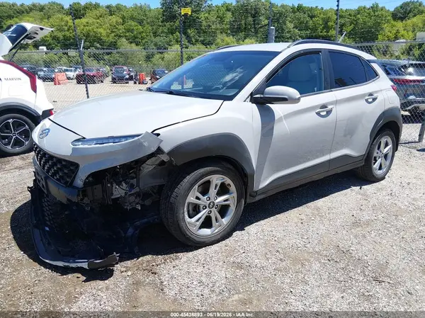 KM8K6CAB9NU921105 2022 HYUNDAI KONA - Image 2