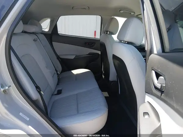 KM8K6CAB9NU921105 2022 HYUNDAI KONA - Image 8