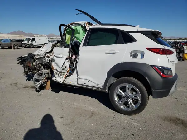 KM8K6CAB9PU000957 2023 HYUNDAI KONA - Image 2