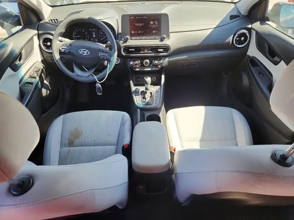 KM8K6CAB9PU059748 2023 HYUNDAI KONA - Image 8
