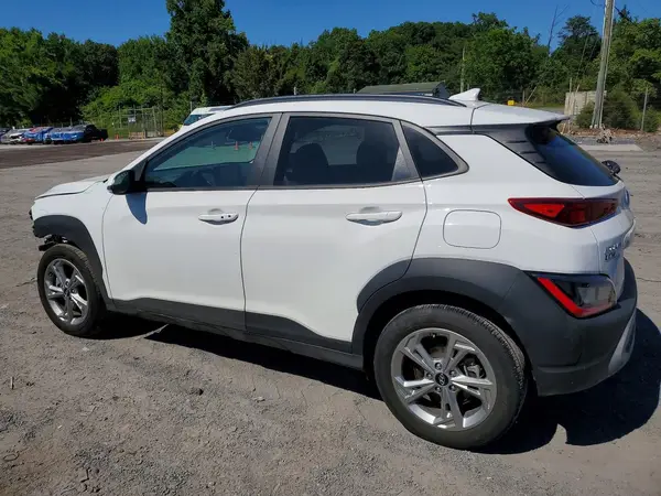 KM8K6CAB9PU943933 2023 HYUNDAI KONA - Image 2