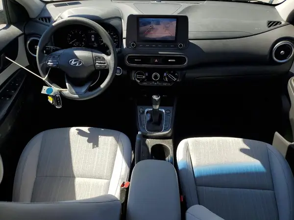 KM8K6CAB9PU943933 2023 HYUNDAI KONA - Image 8
