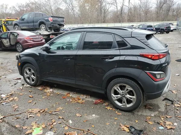 KM8K6CAB9PU957346 2023 HYUNDAI KONA - Image 2