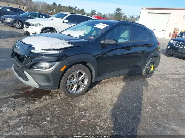 KM8K6CAB9PU964250 2023 HYUNDAI KONA - Image 2