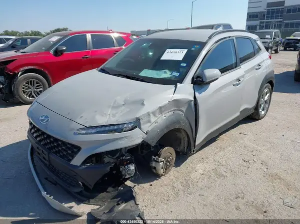 KM8K6CAB9PU979055 2023 HYUNDAI KONA - Image 2