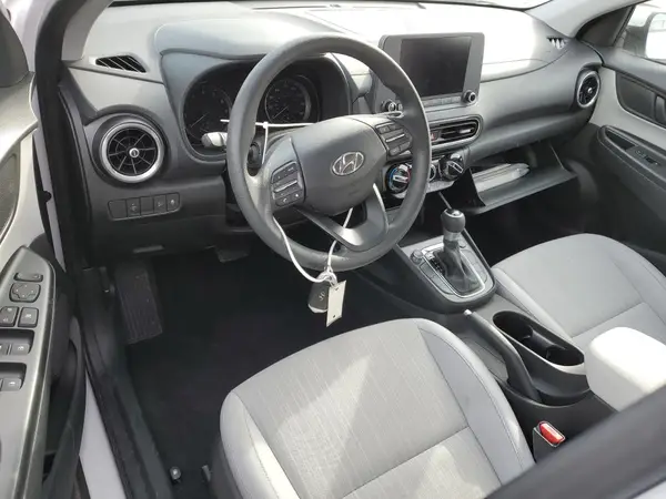 KM8K6CAB9PU981601 2023 HYUNDAI KONA - Image 8