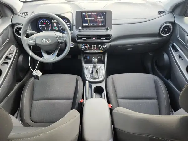 KM8K6CAB9PU987138 2023 HYUNDAI KONA - Image 8