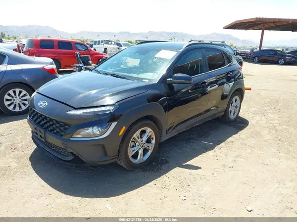 KM8K6CAB9PU990203 2023 HYUNDAI KONA - Image 2