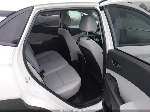 KM8K6CAB9PU992405 2023 HYUNDAI KONA - Image 8