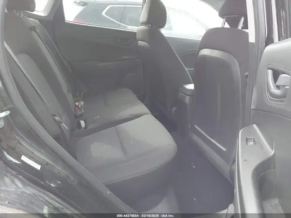 KM8K6CABXNU760795 2022 HYUNDAI KONA - Image 8