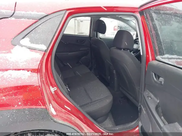 KM8K6CABXNU820560 2022 HYUNDAI KONA - Image 8