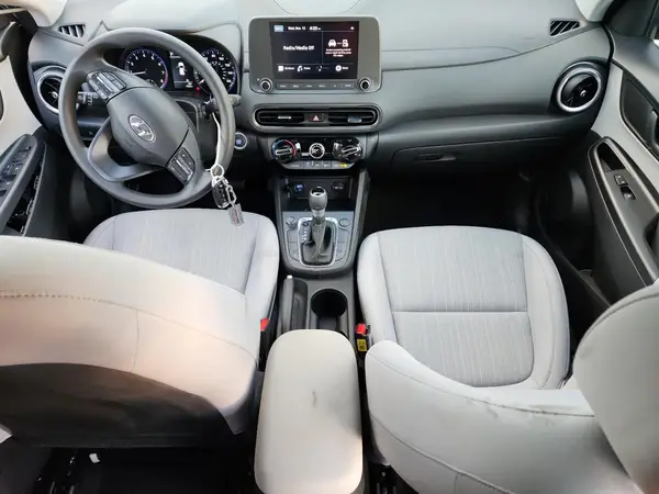 KM8K6CABXPU007707 2023 HYUNDAI KONA - Image 8