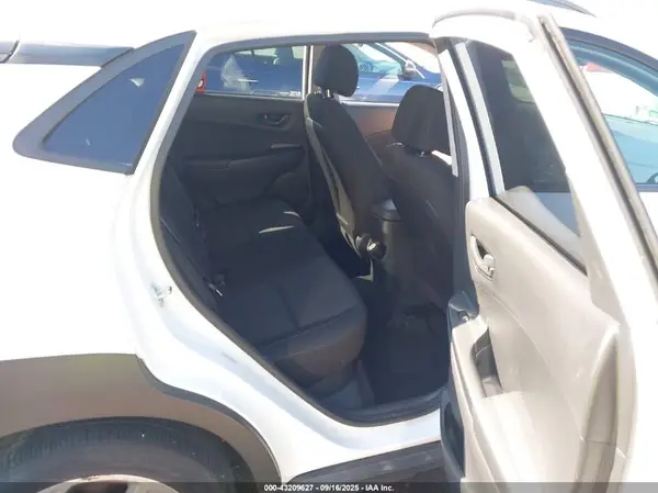 KM8K6CABXPU965908 2023 HYUNDAI KONA - Image 8