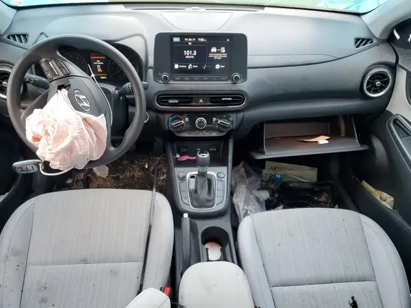 KM8K6CABXPU986919 2023 HYUNDAI KONA - Image 8