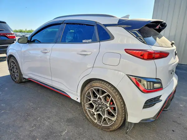 KM8KH3AC0NU004895 2022 HYUNDAI KONA - Image 2