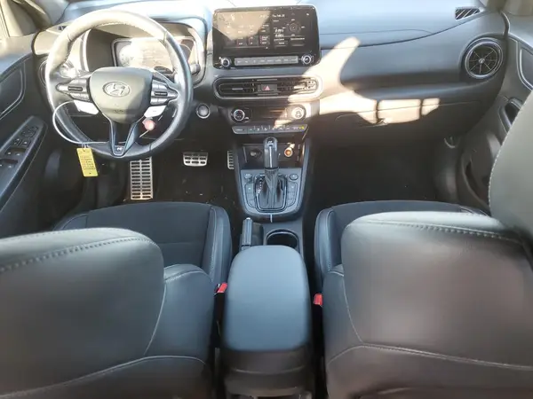 KM8KH3AC3NU003854 2022 HYUNDAI KONA - Image 8