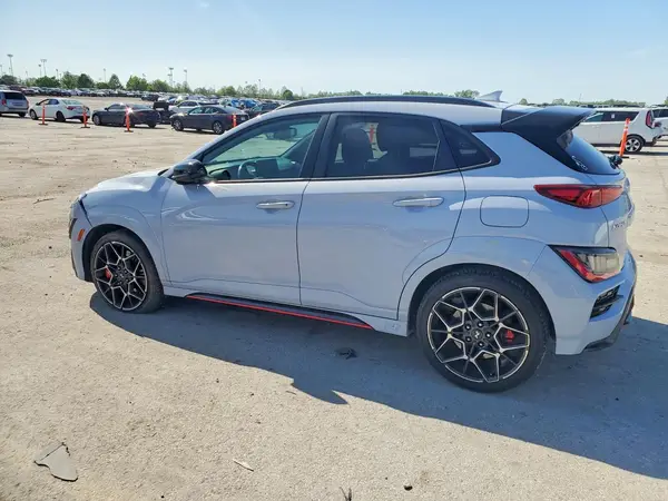 KM8KH3AC6NU001841 2022 HYUNDAI KONA - Image 2