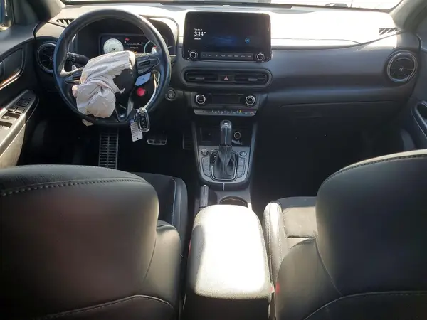 KM8KH3AC6NU001841 2022 HYUNDAI KONA - Image 8