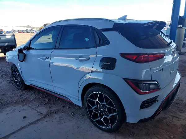 KM8KH3AC7NU001363 2022 HYUNDAI KONA - Image 2
