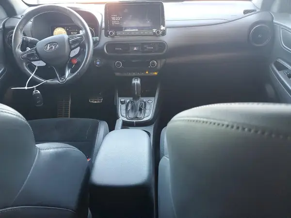 KM8KH3AC7NU001363 2022 HYUNDAI KONA - Image 8