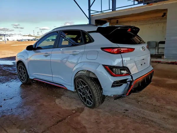 KM8KH3AC7NU004666 2022 HYUNDAI KONA - Image 2