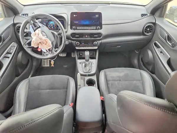 KM8KH3AC7NU005705 2022 HYUNDAI KONA - Image 8