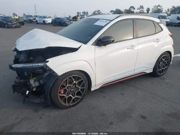 KM8KH3AC8PU010270 2023 HYUNDAI KONA - Image 2