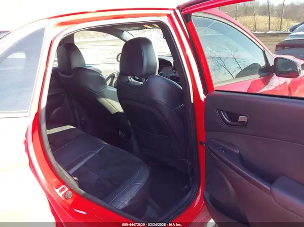 KM8KH3ACXNU001910 2022 HYUNDAI KONA - Image 8