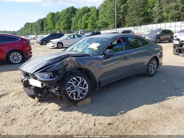 KM8L64JAXNA244973 2022 HYUNDAI SONATA - Image 2