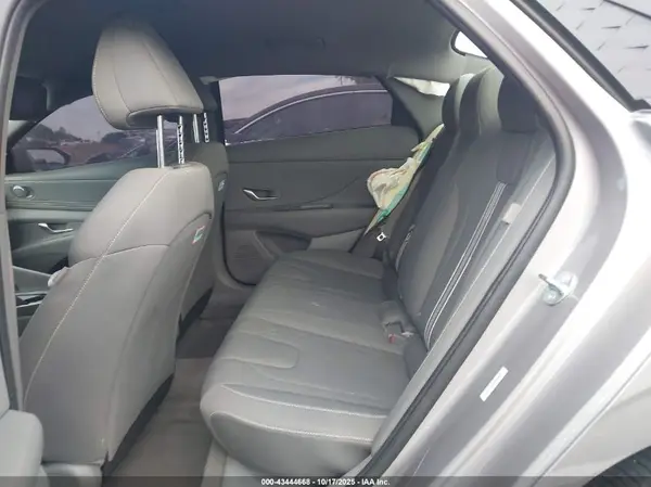KM8LM4DG7SU948659 2025 HYUNDAI ELANTRA - Image 8
