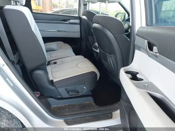 KM8R14HE5MU275045 2021 HYUNDAI PALISADE - Image 8
