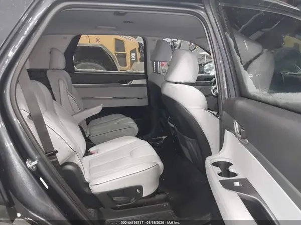 KM8R2DGE1RU796401 2024 HYUNDAI PALISADE - Image 8