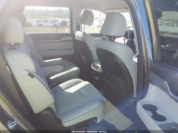 KM8R2DGE3PU584161 2023 HYUNDAI PALISADE - Image 8
