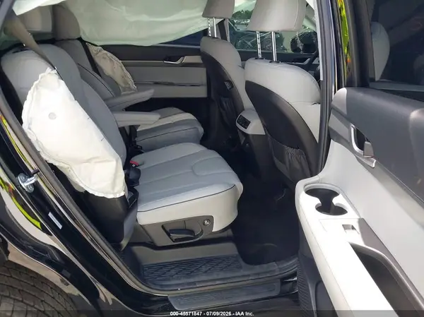 KM8R2DGE7SU943925 2025 HYUNDAI PALISADE - Image 8