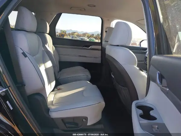 KM8R2DGE8SU845308 2025 HYUNDAI PALISADE - Image 8
