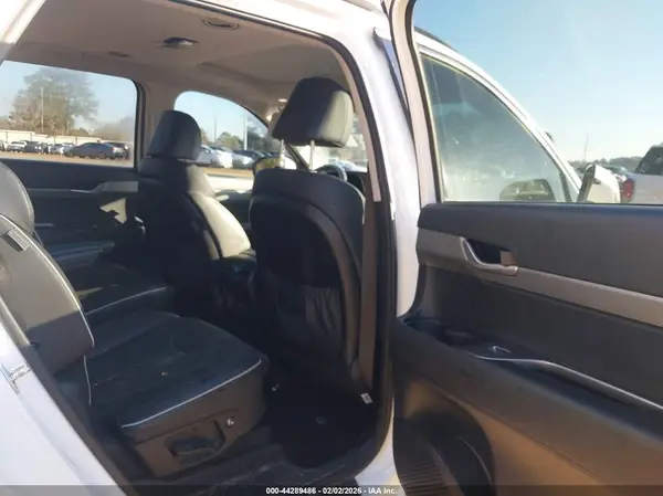 KM8R34GE9PU628869 2023 HYUNDAI PALISADE - Image 8