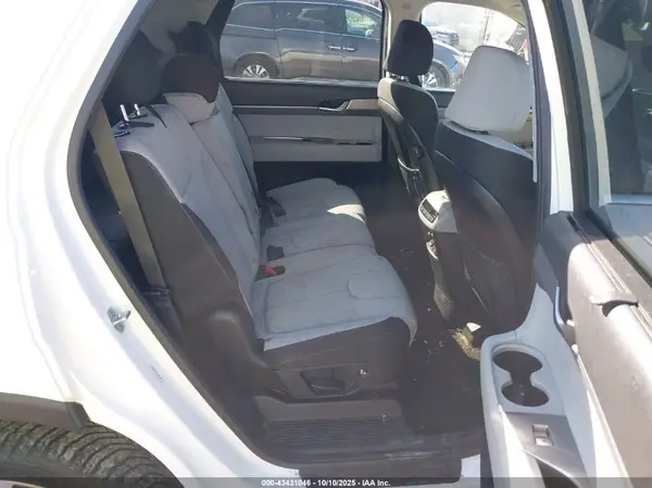 KM8R3DHE6LU081374 2020 HYUNDAI PALISADE - Image 8