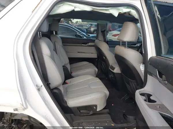 KM8R44HE5NU436115 2022 HYUNDAI PALISADE - Image 8