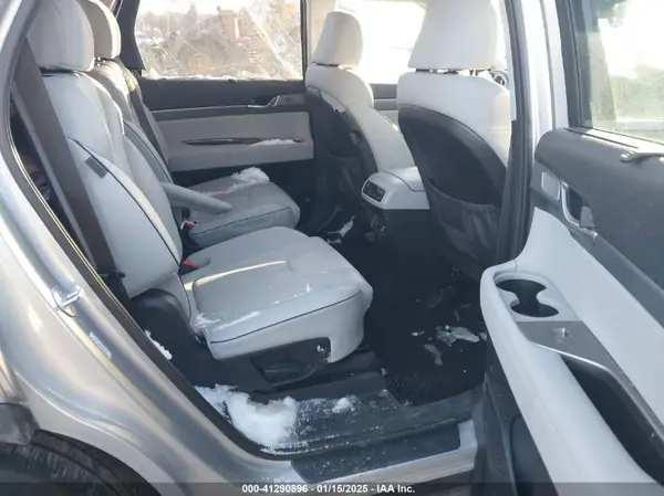 KM8R4DGE0PU614257 2023 HYUNDAI PALISADE - Image 8