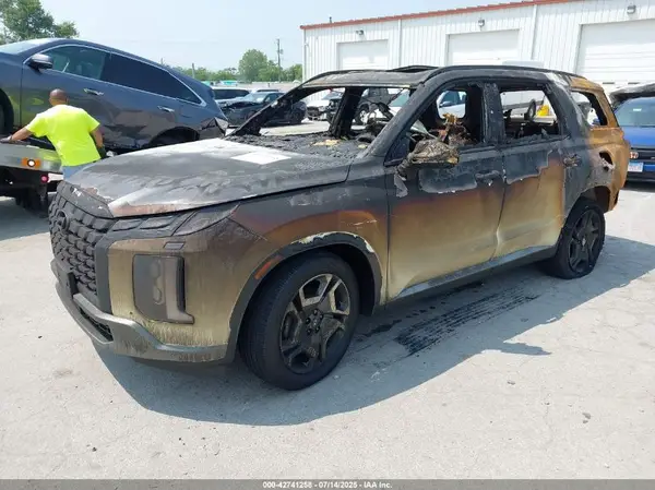 KM8R4DGE2SU907103 2025 HYUNDAI PALISADE - Image 2