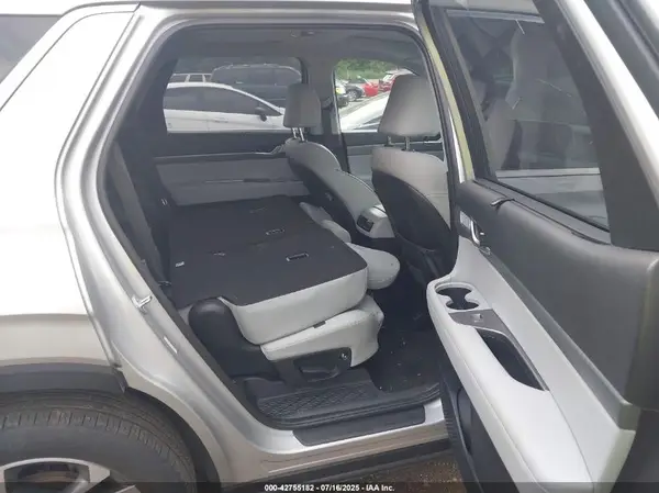 KM8R4DGE4PU625391 2023 HYUNDAI PALISADE - Image 8
