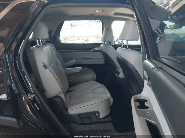 KM8R4DGE5PU495119 2023 HYUNDAI PALISADE - Image 8
