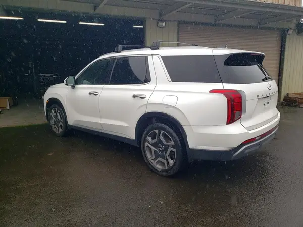 KM8R4DGE5PU628266 2023 HYUNDAI PALISADE - Image 2