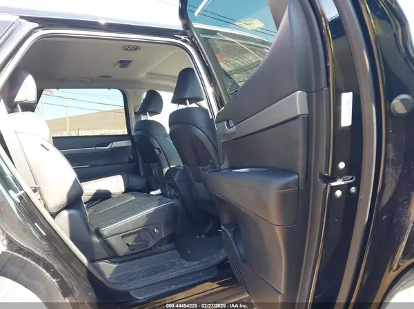 KM8R4DGE6SU836388 2025 HYUNDAI PALISADE - Image 8