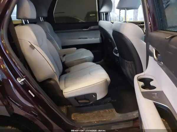 KM8R4DGE9PU635043 2023 HYUNDAI PALISADE - Image 8