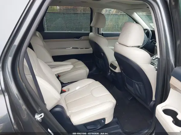 KM8R4DHE1LU079643 2020 HYUNDAI PALISADE - Image 8